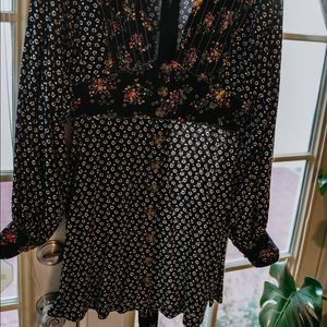 Free People Wonderland Mini dress - Balloon/bell sleeves and belt